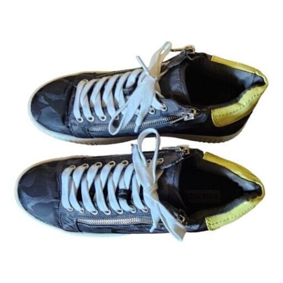 Steve Madden Women's SZ 8M Zade Grey Camo High Top Sneaker - Picture 6 of 8